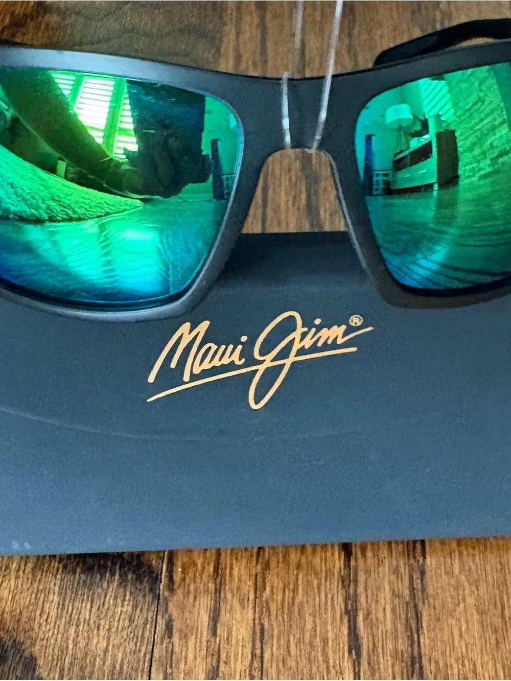 Maui Jim Makoa Polarized Sunglasses with Case